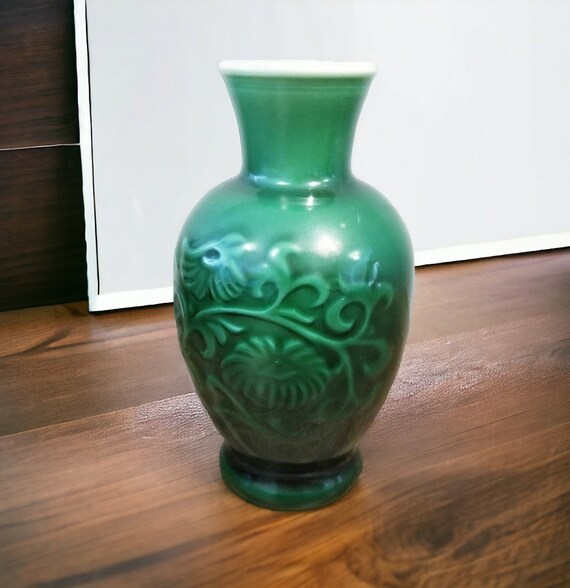 Vintage Avon Vase, Green Vase by Avon, Spring Bouquet