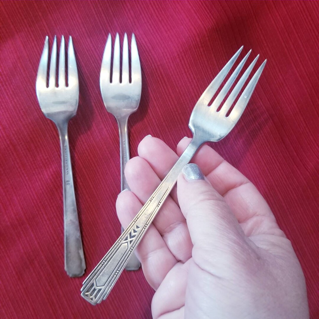 3 Vintage Silver Plate Forks From the 1930s40s, WM Rogers & Son Forks