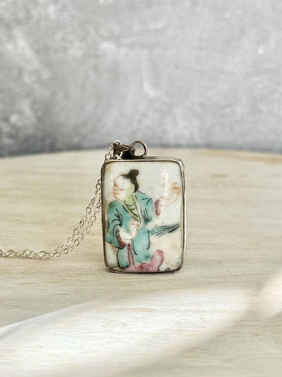 Vintage Chinese Porcelain Portrait, Porcelain Shard Pendant, Vintage Chinese Necklace