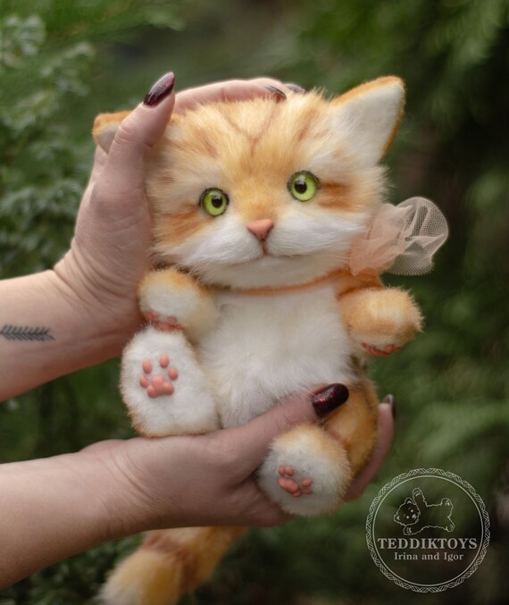 ぬいぐるみ、ぬこ、子猫、ハンドメイド、オリジナル、リアル、全身可動、肉球 手作りぬいぐるみ子猫ミミ：リアルな猫のぬいぐるみ（受注生産