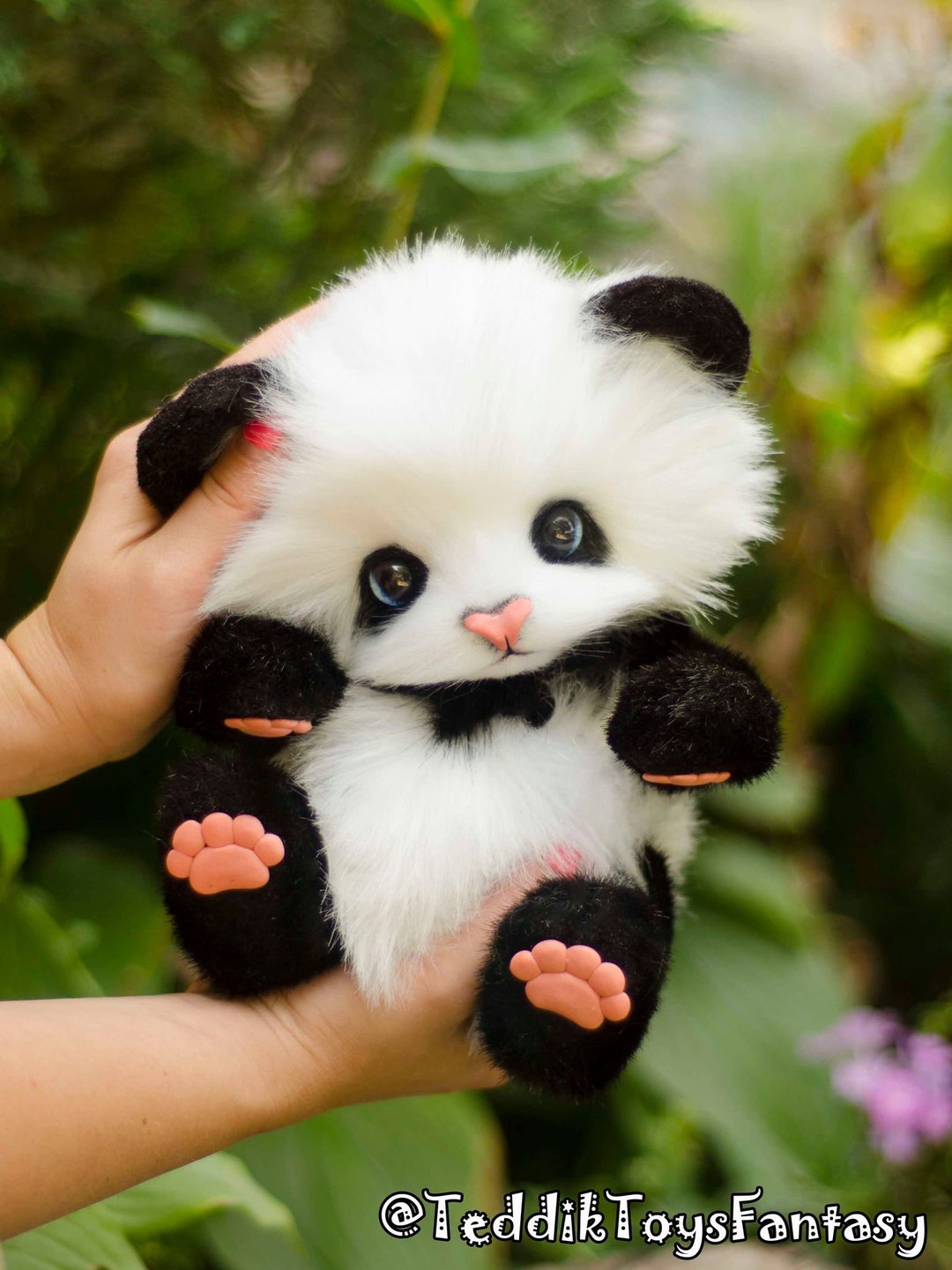 作家さま　パンダのぬいぐるみ　テディベア　ハンドメイド 手作りパンダのぬいぐるみ：リアルなコレクター向けテディベア - Etsy 日本
