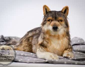 Handmade Wolf Plush: Poseable Faux Fur Collectible Toy New