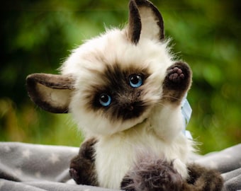 Handmade Plush Kitten Toy: Weighted Realistic Cat (27cm)