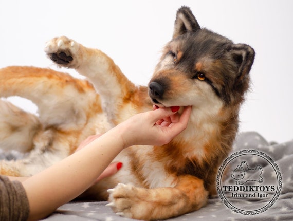 手作りフェイクファーの狼のおもちゃ：コレクター向け可動式