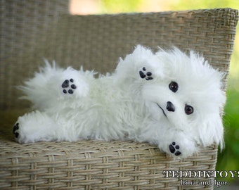 手作りマルチーズの子犬のぬいぐるみ：ポーズをとらせることができる