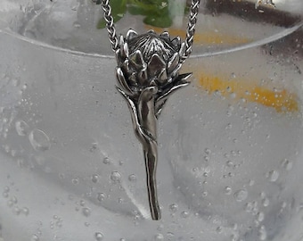 Sterling silver stunning 3D king Protea pendant