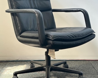 Keilhauer Elite Black Leather Conference Chair