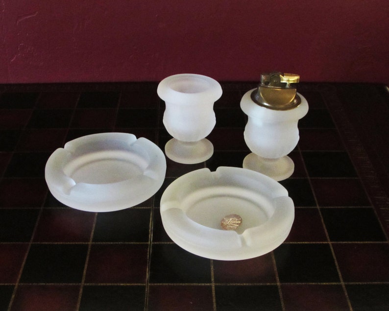 Frosted Crystal Lighter Urn Holder Ashtray by Tiara Exclusives Tobacciana