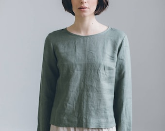 Jana Piniengrünes Top - Leinenbluse - Leinenbluse mit langen Ärmeln - Basic Leinenbluse - Leinen Top - Leinenhemd - Waschwäsche