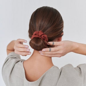 3 Linen scrunchies - Linen hair ties - Natural linen scrunchies