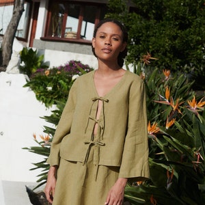 Marina olive linen top - Tie up front top - Linen blouse - Loose linen blouse - Long sleeved top - Linen top - Tie up top