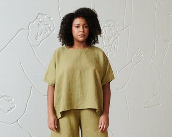 Nina olive top - One size top - Oversized linen blouse - Linen top - Linen tunic