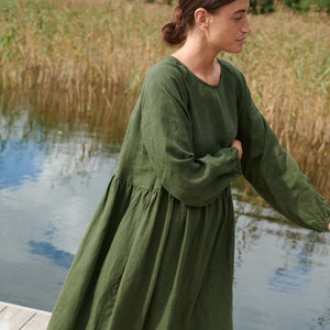 Robe en lin vert forêt Margo - Robe en lin surdimensionnée - Robe en lin - Robe en lin d'automne - Robe longue en lin