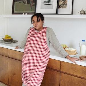 Rita red gingham apron - Pinafore apron - Gingham linen apron - Apron - Gingham apron