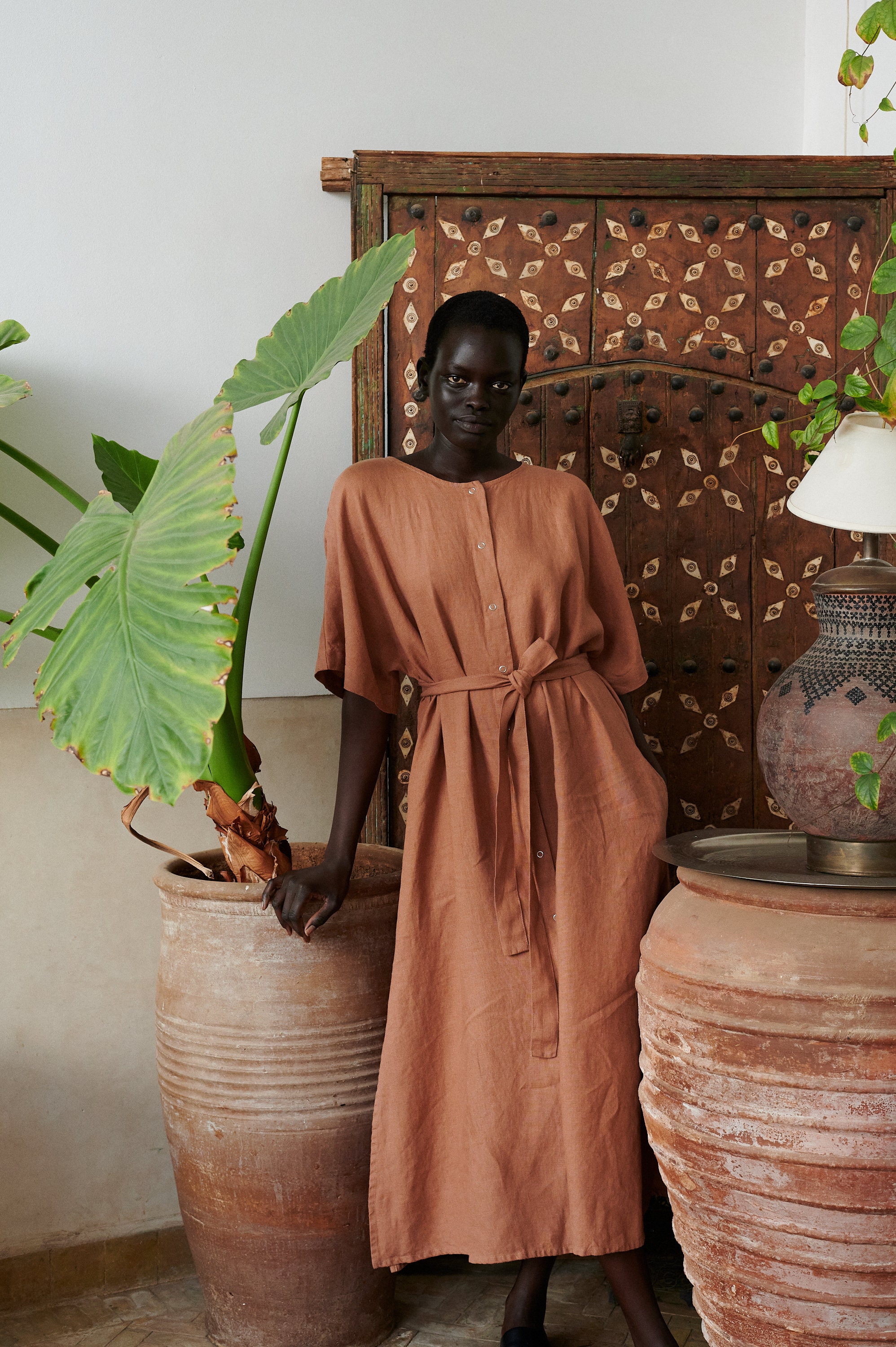 Ready to Ship - Athiec Mocha Mousse Oversized Linen Dress - Snap