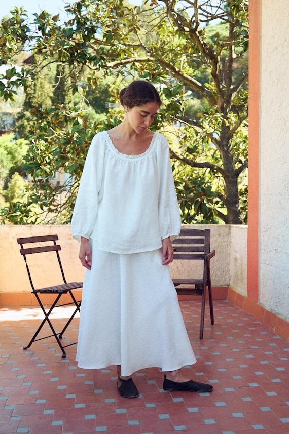 Oversized Milky White Linen Blouse with Lace Details - Matilda - Relaxed Fit Tunic Top - Long Sleeved Top - Linen Top - Oversized Summer Top