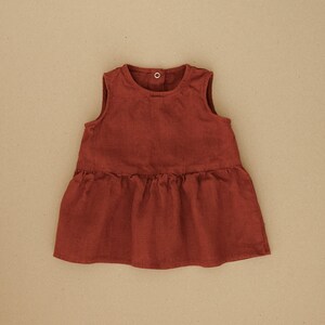 Sleeveless baby linen dress