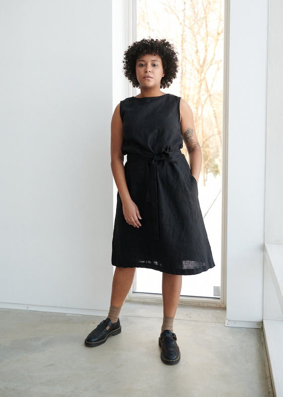 Ready To Ship - Nida black dress - Black linen dress - Back V neck linen dress - Summer dress - Linen dress - Washed linen dress