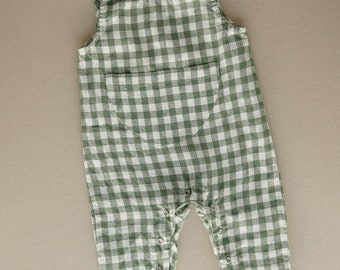 Gingham linen baby jumpsuit with pocket (unisex)