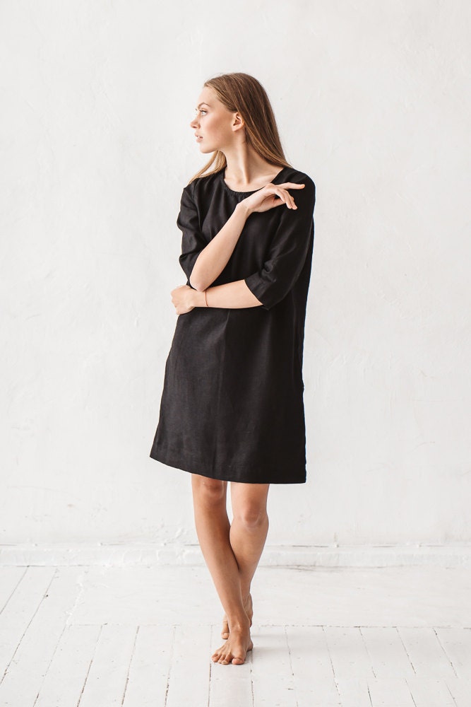 ASTR Black Faux Suede Mock Neck Shift Dress M | Shift dress, Faux suede, Fashion