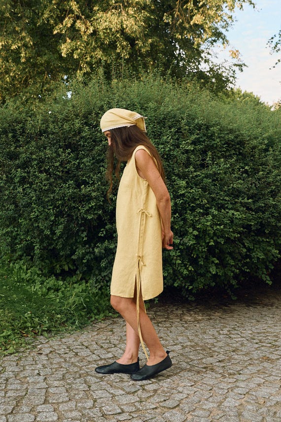 Ella butter linen dress - Midi dress - A-line dress - Vintage-inspired linen dress - Relaxed fit dress - Bow tie dress - Summer dress