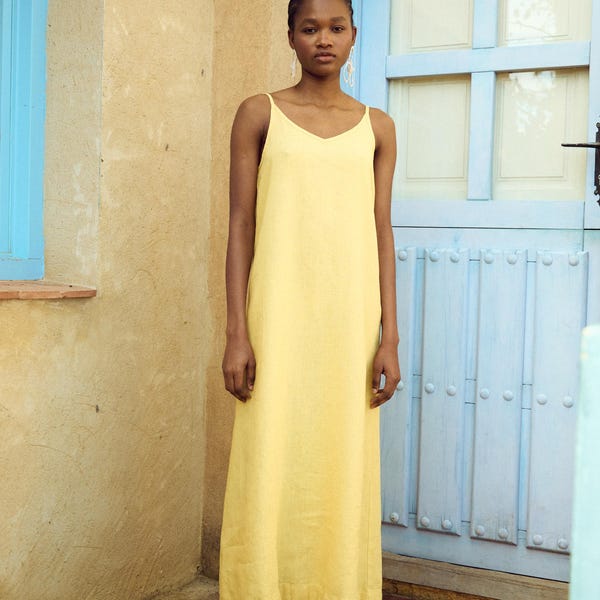 Vestido largo lencero de lino color mantequilla - Petra - Vestido minimalista de lino - Vestido de tirantes finos - Vestido de verano - Vestido largo para mujer - Vestido sencillo de lino