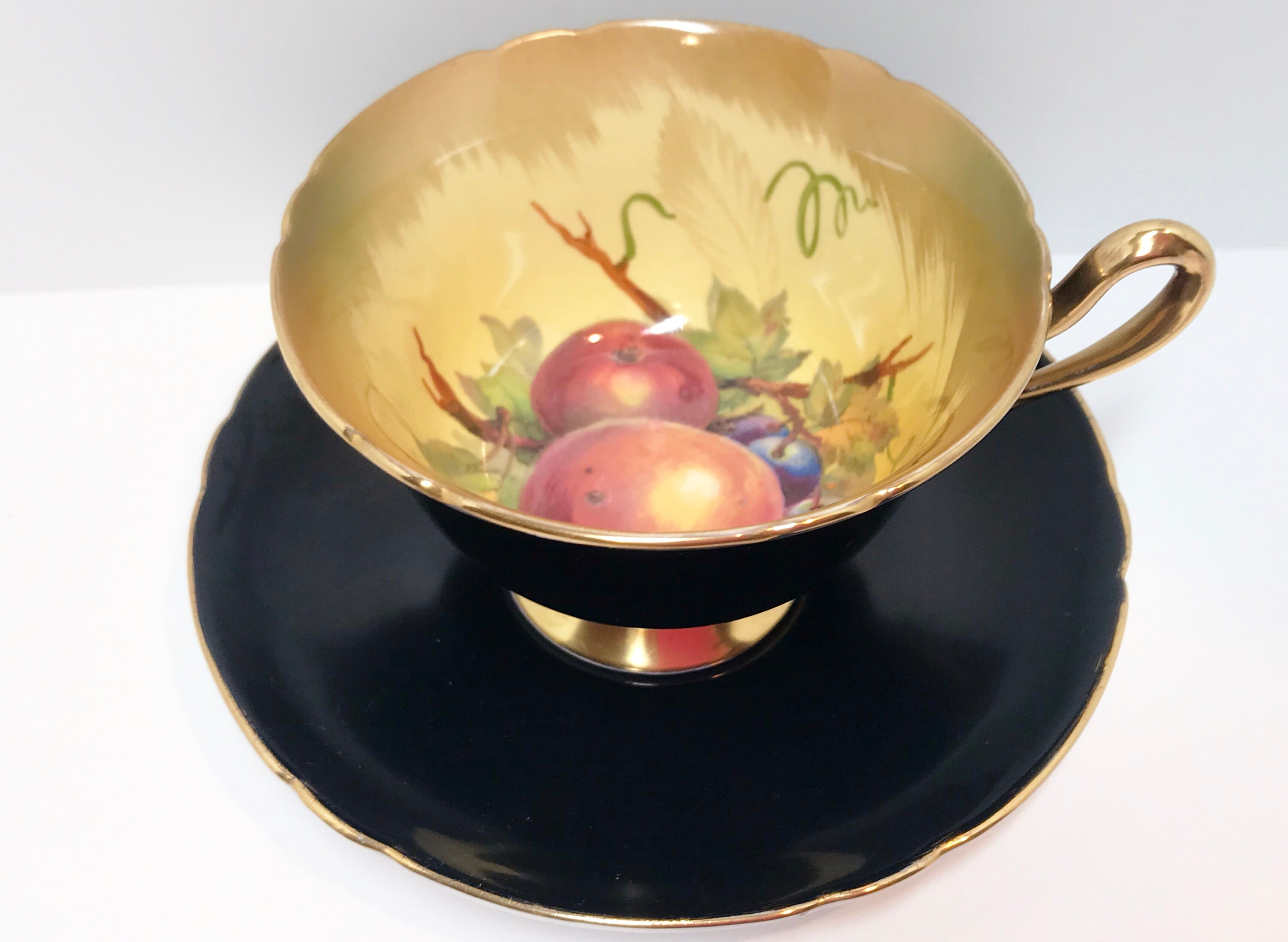 Shelley Teacup and Saucer, Black Gainsborough Shape, Shelley Cups