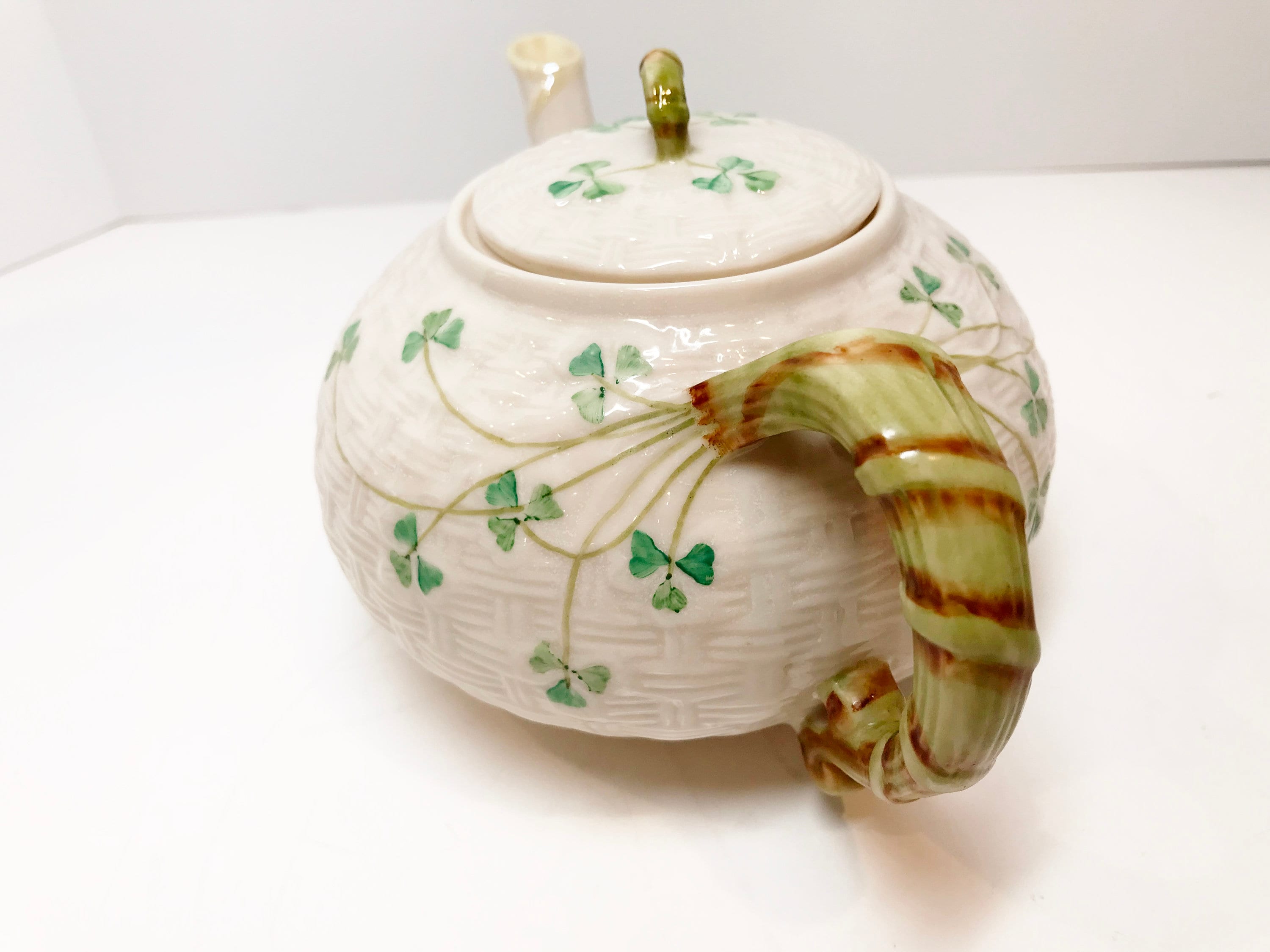 Small Shamrock Belleek Teapot, Irish Teapot, Belleek China, Irish