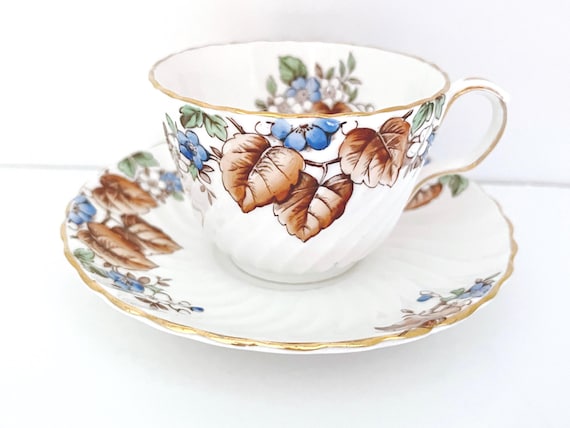 Aynsley Teacup and Saucer, Floral Teacup, English Teacup, Vintage Teacup, Gift for Her, Birthday Gift, Anniversary Gift, Housewarming Gift