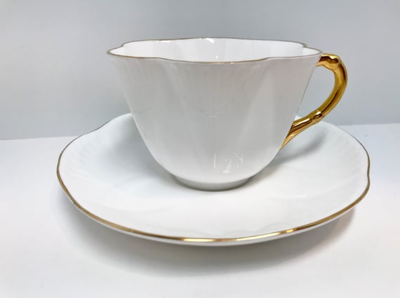 Shelley Tea Cup and Saucer Dainty Shape  White Tea Cup  Shelley China  Shelley Bridal Teacup  Shelley Teacups  Antique Teacups Vintage