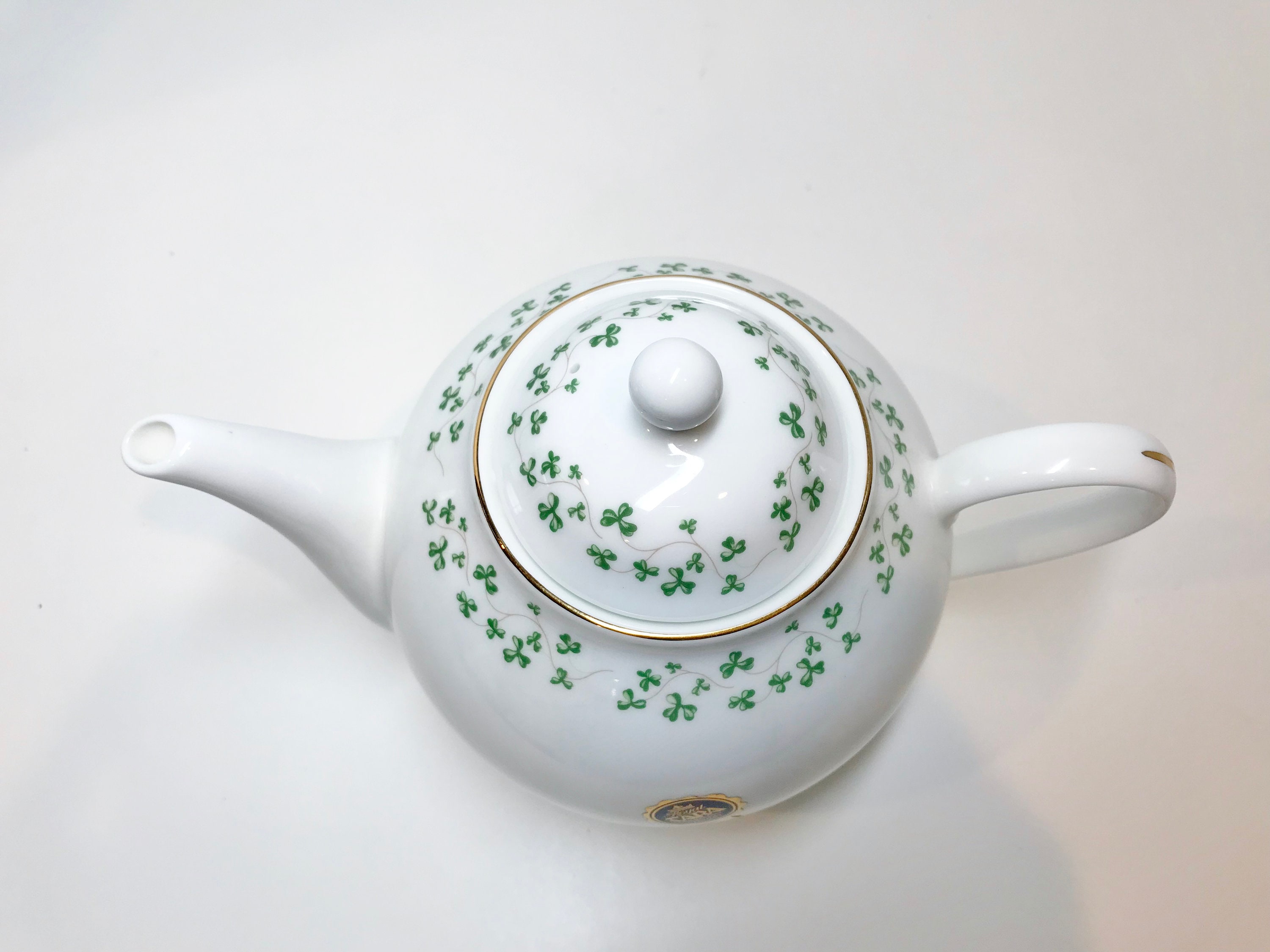 Royal Tara Teapot, Tara Shamrock Teapot, Irish Bone China Teapot