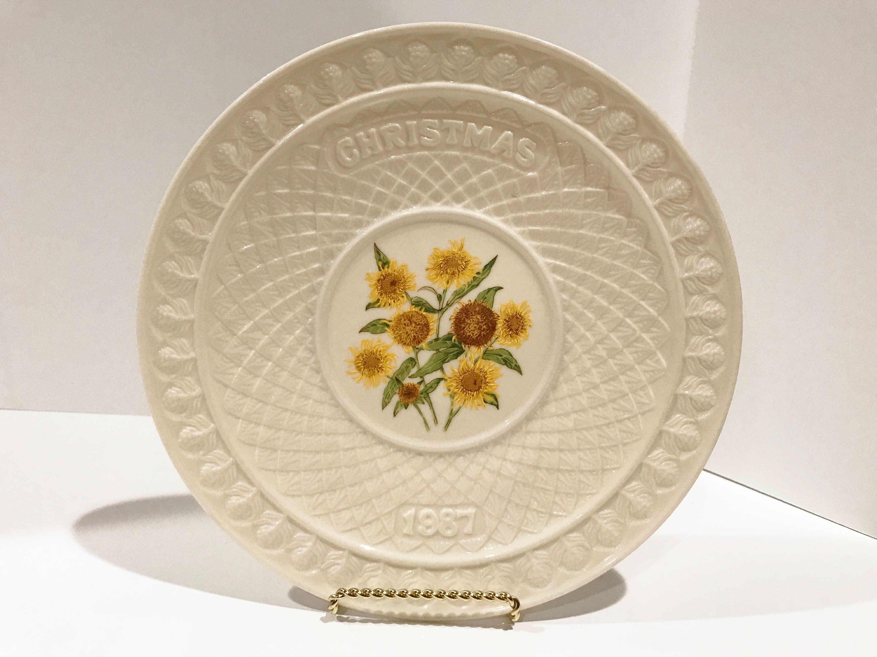 Reserved for SR, Irish Fleabane Plate, Belleek Plate, Belleek Christmas