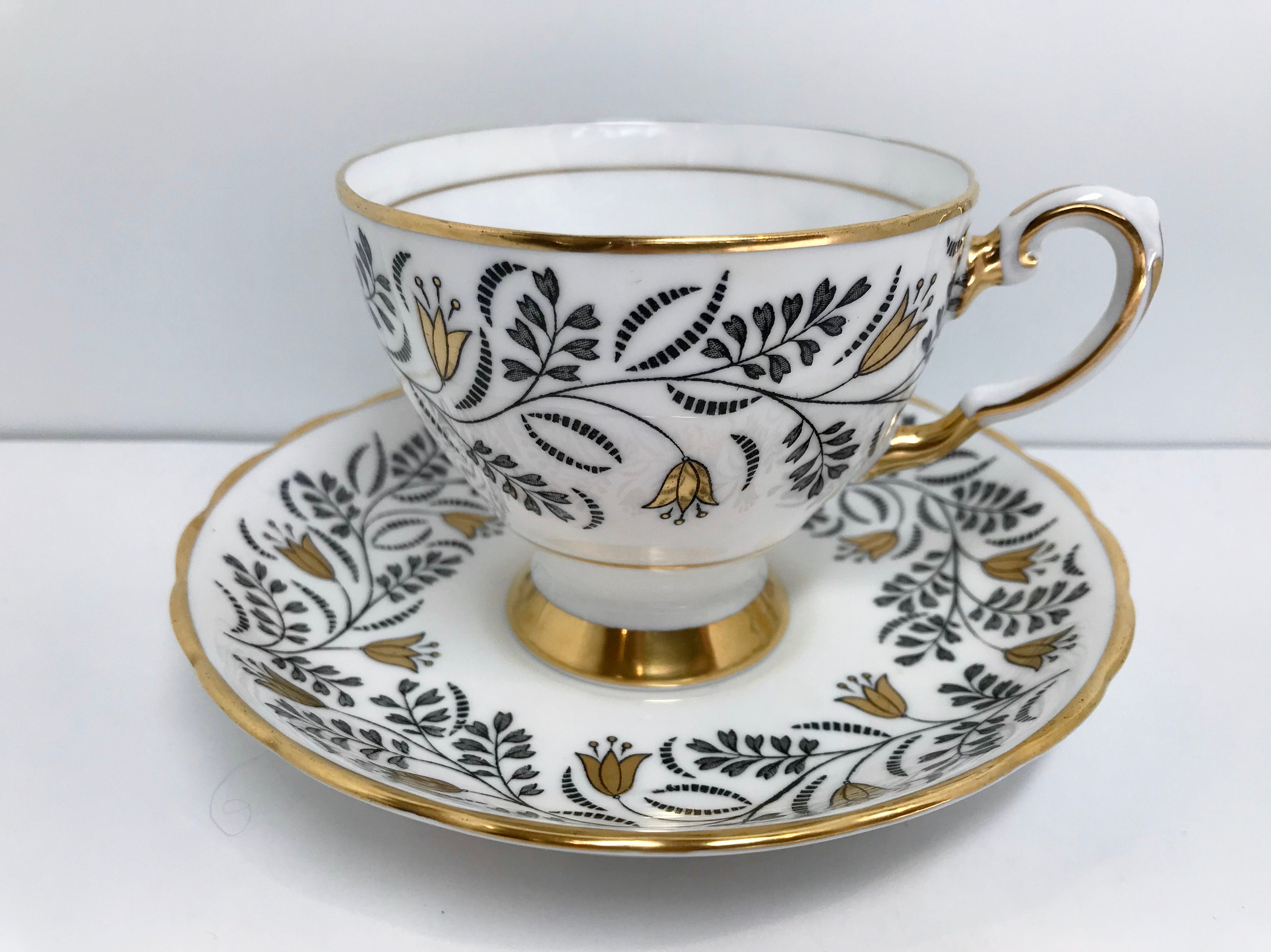 Tuscan top tea cups