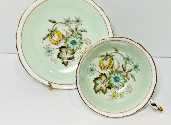 Double Warrant Paragon Teacup and Saucer, Paragon Teacups, Antique Teacups, Paragon Floral Teacup, Vintage Teacups, Hand Painted Teacups