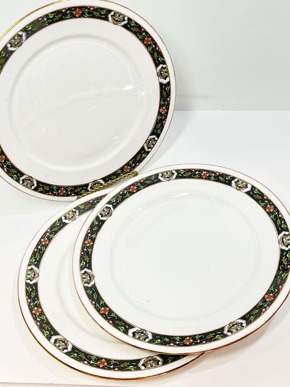 Set of 3, Shelley 7.75" inch Plates, Shelley Plates, Shelley China, Shelley Pattern 10718, Housewarming Gift, Gift for Her, Birthday Gift