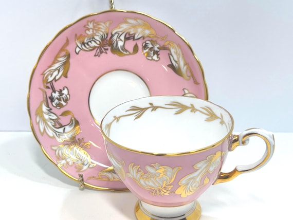 Tuscan Teacup: Pink and Gold Teacup