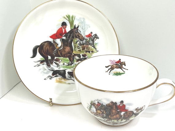 Fox Hunt Large Cup, The Hunt Cup, Riding to Hounds Cup, Equestrian Cup and Saucer, Equestrian Gift, Gift for Him, Gift for Her