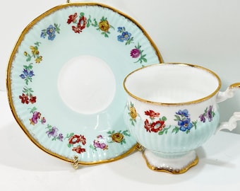 Tasse à thé élisabéthaine, tasses à thé vintage, tasse à thé turquoise, tasse à thé florale, cadeau de l'amitié, tasse à thé en porcelaine tendre, cadeau de pendaison de crémaillère pour elle