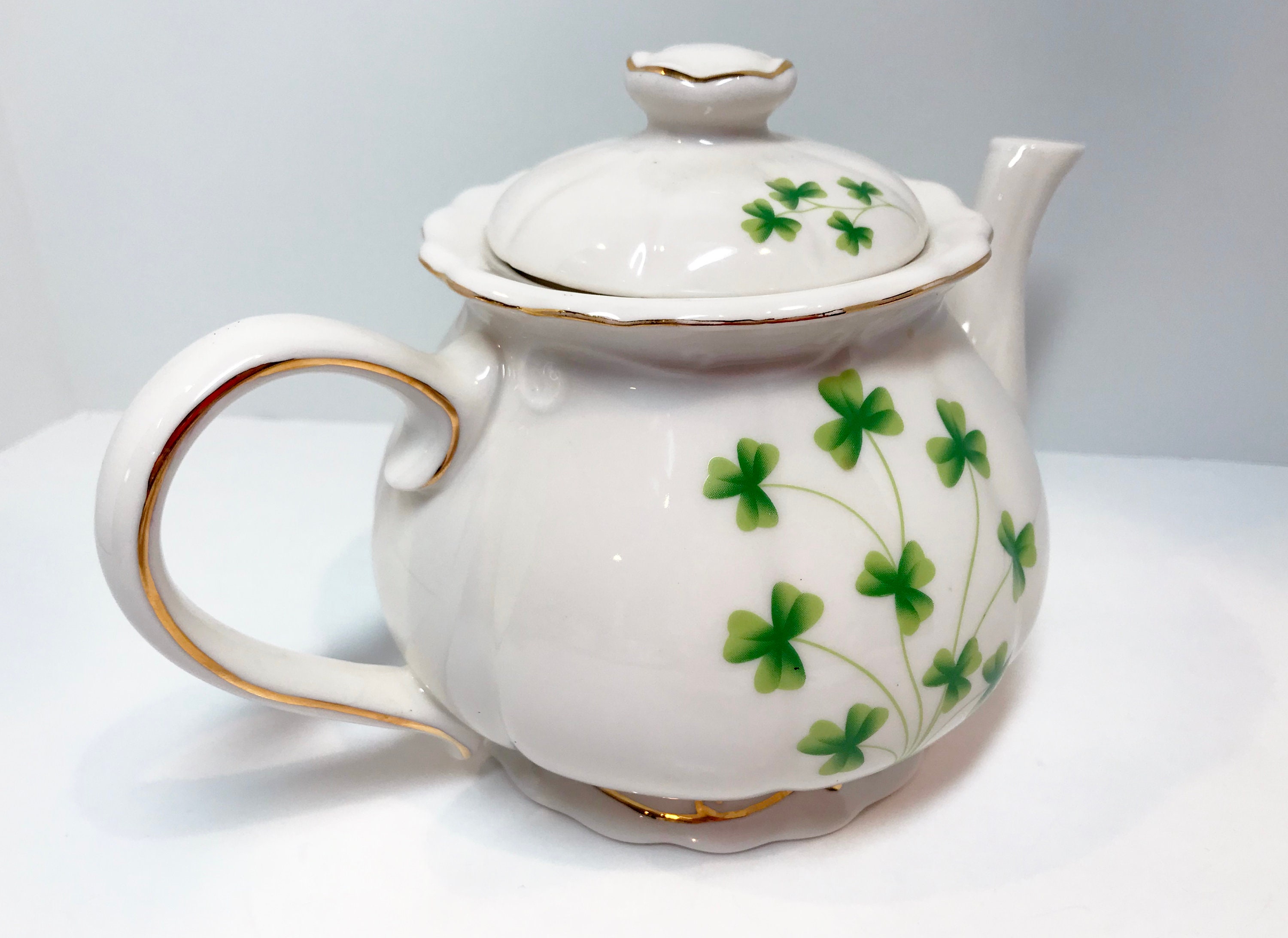 Sold, Reserved for SR, Shamrock Teapot