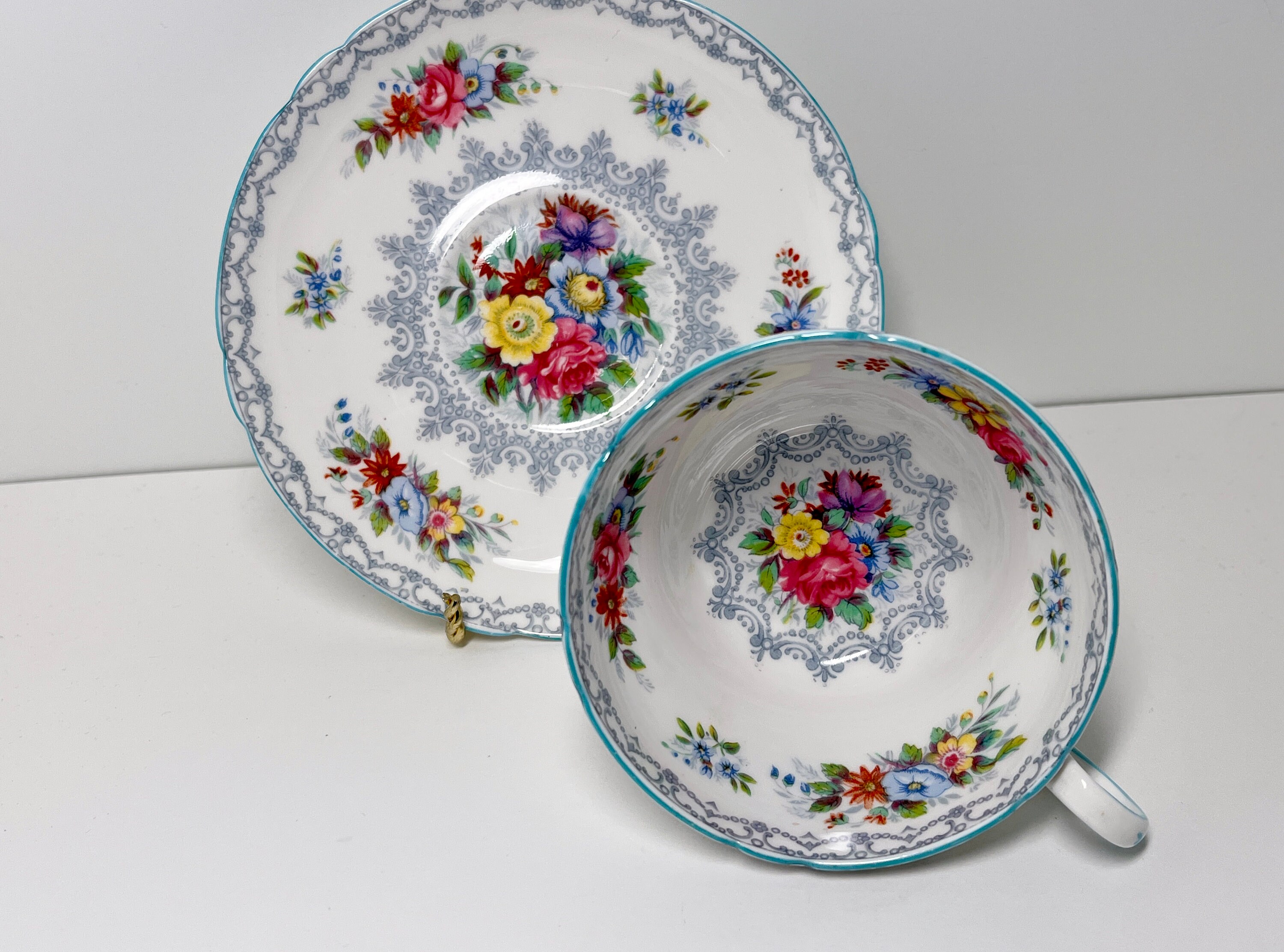 Shelley Teacup and Saucer, Crochet Pattern, Shelley Cups, Shelley China