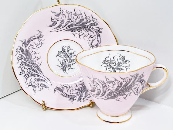 Clarence Teacup and Saucer, Antique Teacups Vintage, Pink Teacups, Gifts for Her, Anniversary Gift, English Teacups