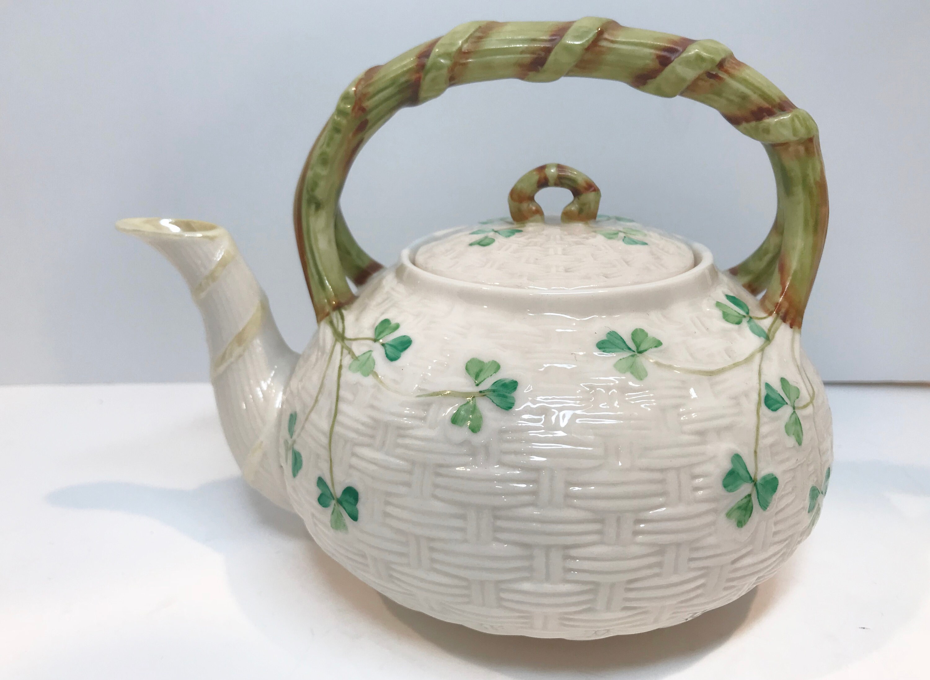 Shamrock Belleek Teapot, Belleek Kettle, Irish Teapot, Belleek China