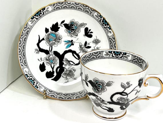 Royal Tuscan, Mandarin Black Edge, C9390, Floral Teacup, Butterfly Teacup, Anniversary Gift, Gift for Her, Gift for Him, Housewarming Gift