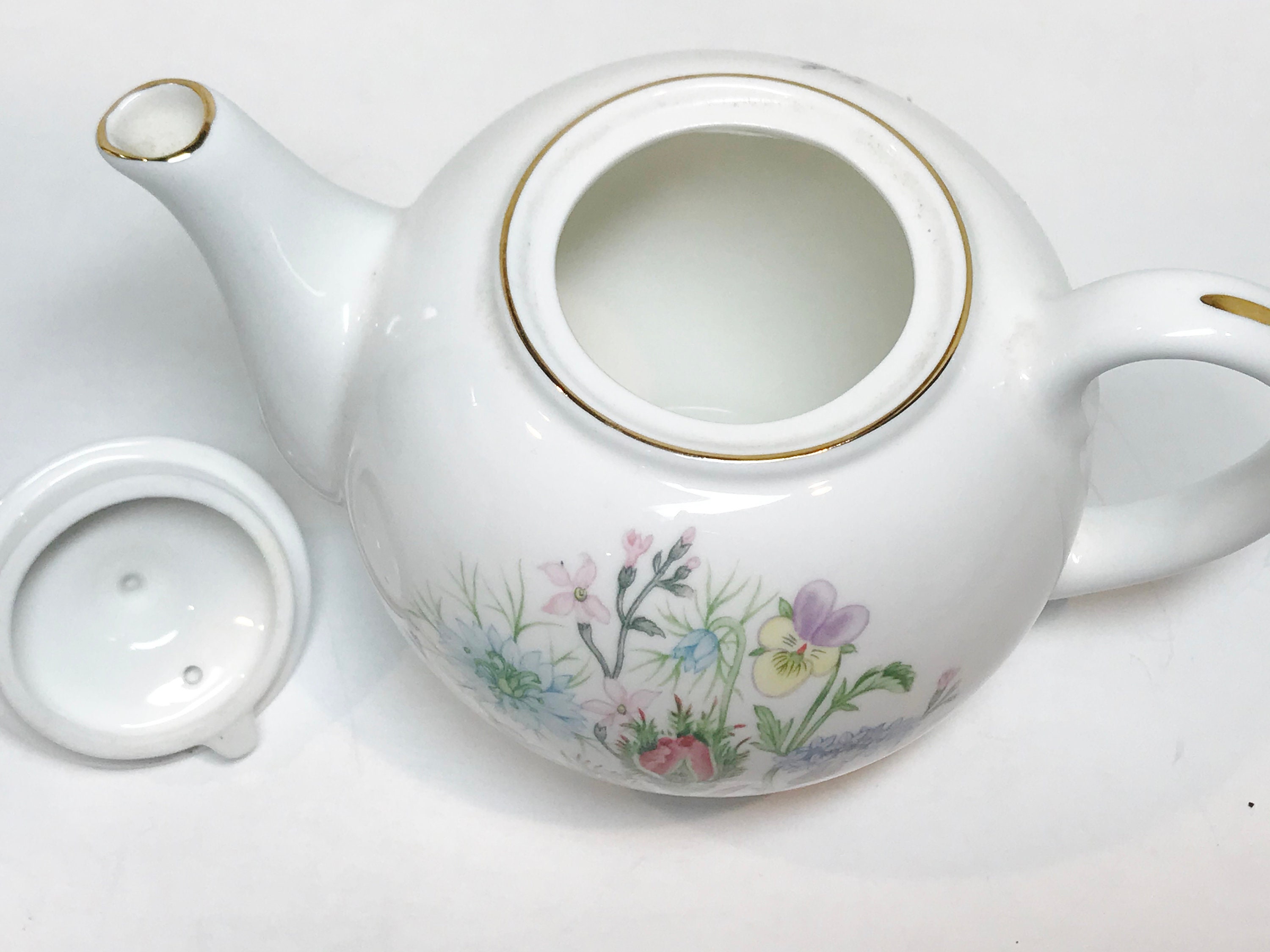 Aynsley Teapot, Wild Tudor Pattern, Floral Teapot, English Teapots