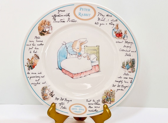Wedgwood Peter Rabbit Cake Plate , Beatrix Potter , English Pottery , Wedgwood Plate , Frederick Warne , New Baby Gift