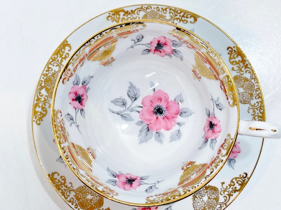 Westbrook Teacup and Saucer , Floral Teacup ,  Bone China Tea Cups Vintage , Housewarming Gift for Her , English Teacup ,  Vintage Teacup
