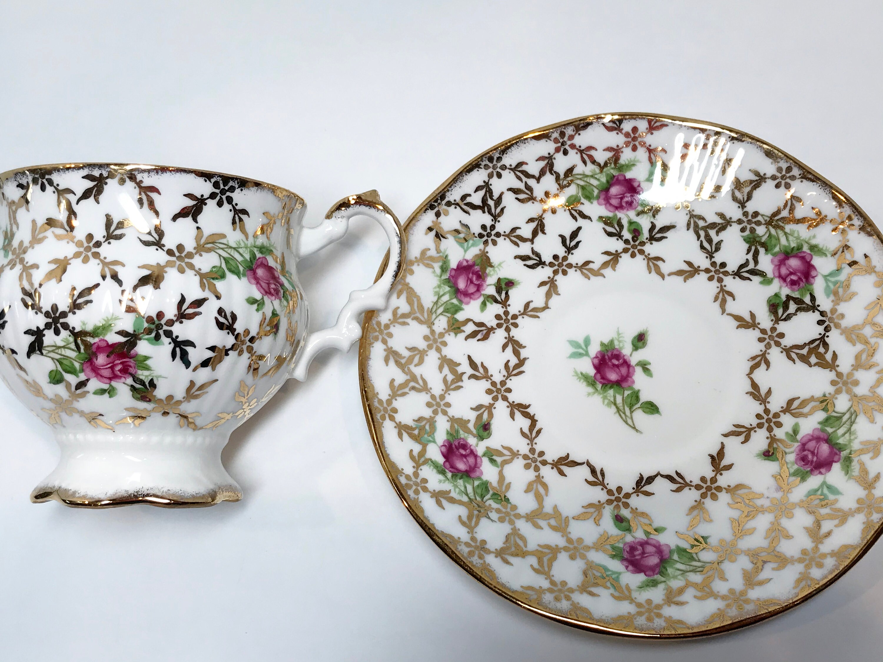 Elizabethan Tea Cup and Saucer, Elizabethan Tea Cups, English Teacups