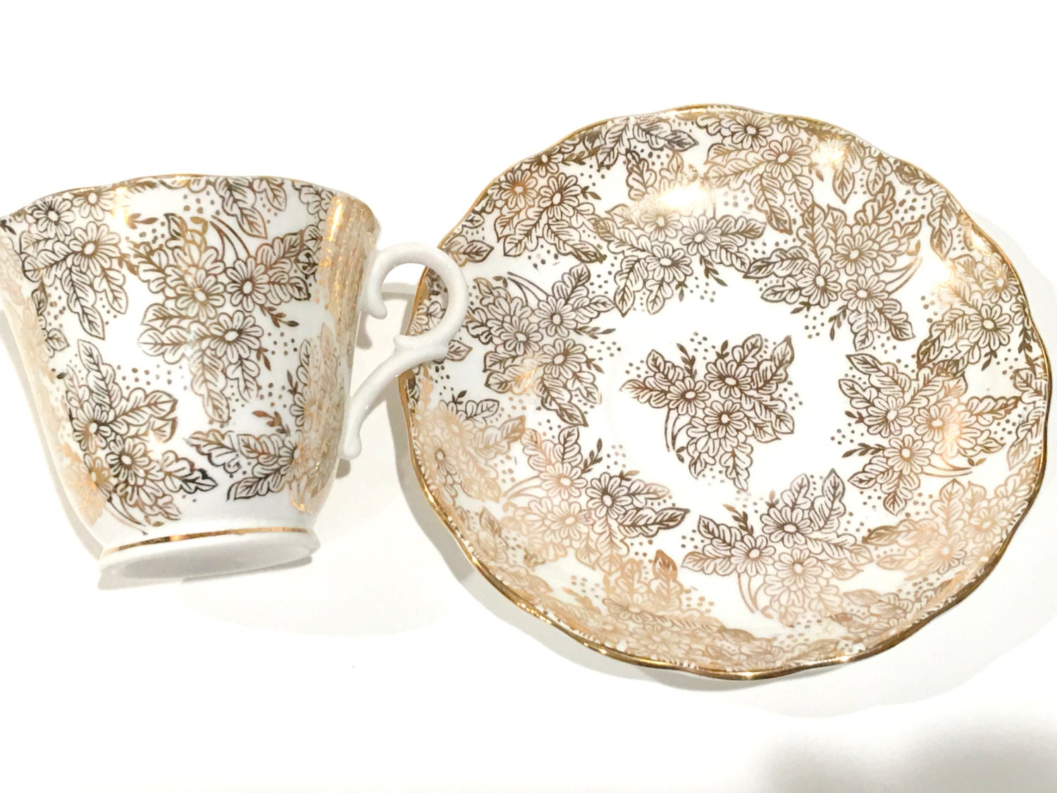 Colclough Tea Cup and Saucer, Gold Tea Cups, Cup Antique, Tea Set, Bone