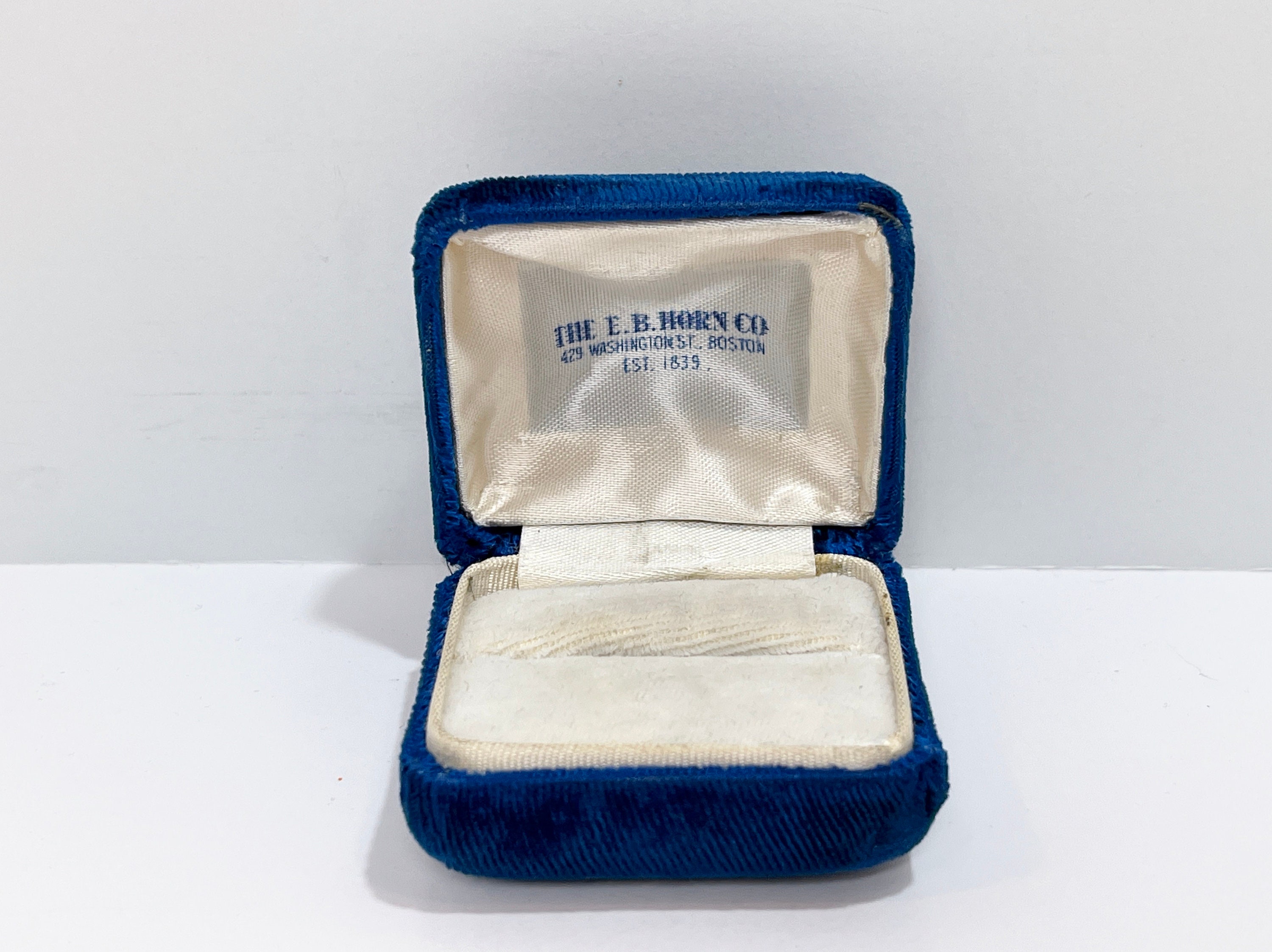 Eb horn 2024 estate jewelry