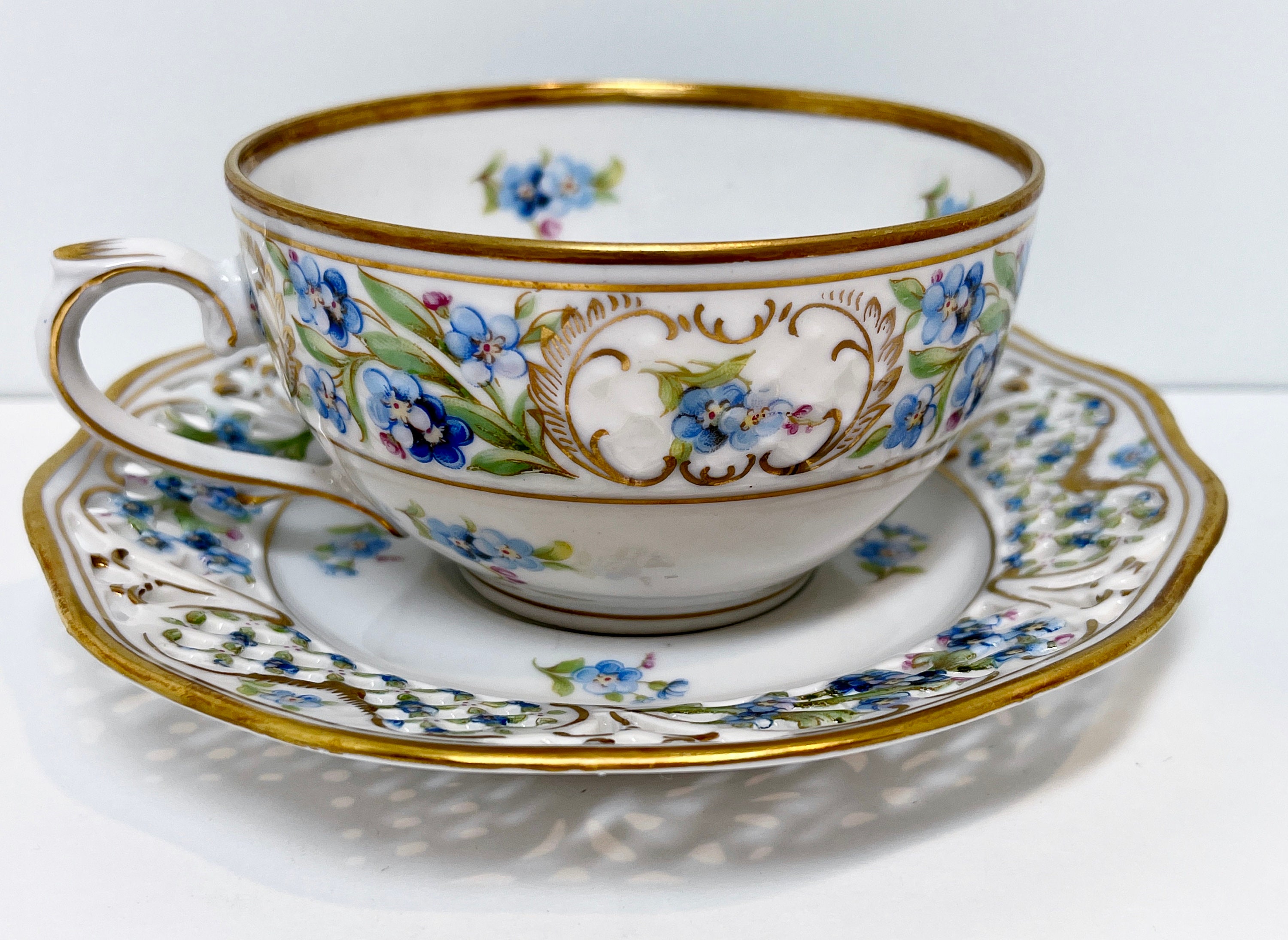 Schumann Me Not Teacup, Bavarian German Teacups, Me Not